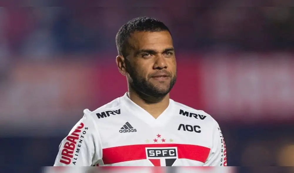 El brasileño Dani Alves es uno de los referentes en Sao Paulo. Foto: EFE El brasileño Dani Alves es uno de los referentes en Sao Paulo. Foto: EFE