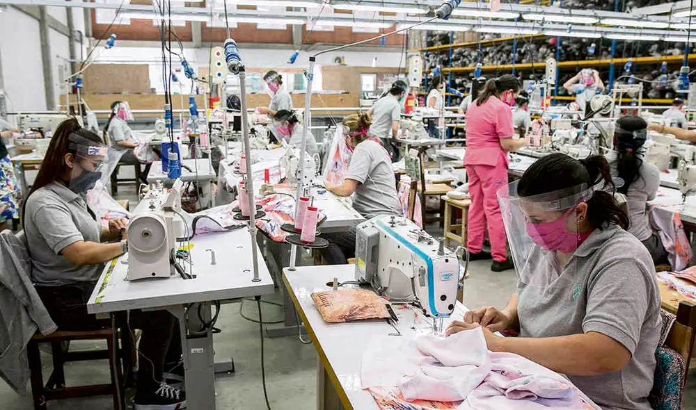 Manufactura. Los productores de Gamarra requieren de recursos financieros para reactivarse. Foto: difusión