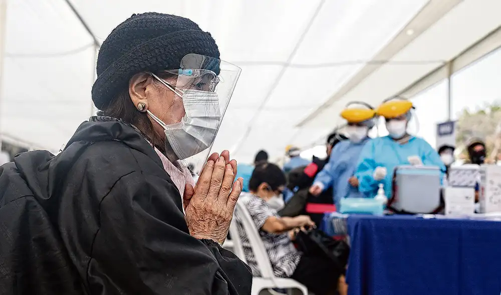 Urge mayor protección. Expertos resaltaron la importancia de la mascarilla en la lucha contra el SARS-CoV-2. Foto: Félix Contreras/La República