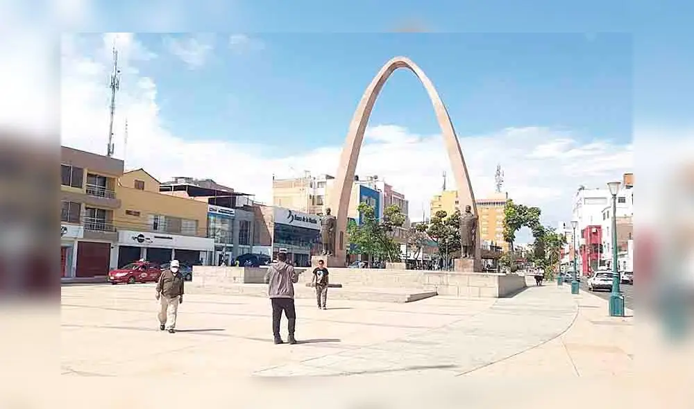 Vacío. Centro Histórico de Tacna sin la afluencia de chilenos. Vacío. Centro Histórico de Tacna sin la afluencia de chilenos.