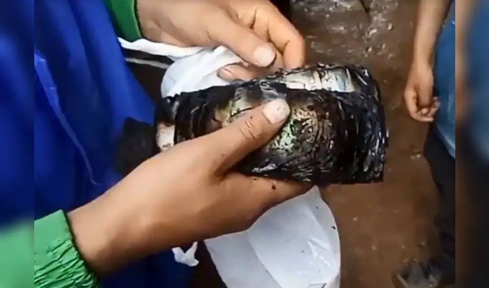 Los agraviados denunciaron que más de 10.000 soles en efectivo se quemaron. Foto. captura video Hco Tv Los agraviados denunciaron que más de 10.000 soles en efectivo se quemaron. Foto. captura video Hco Tv