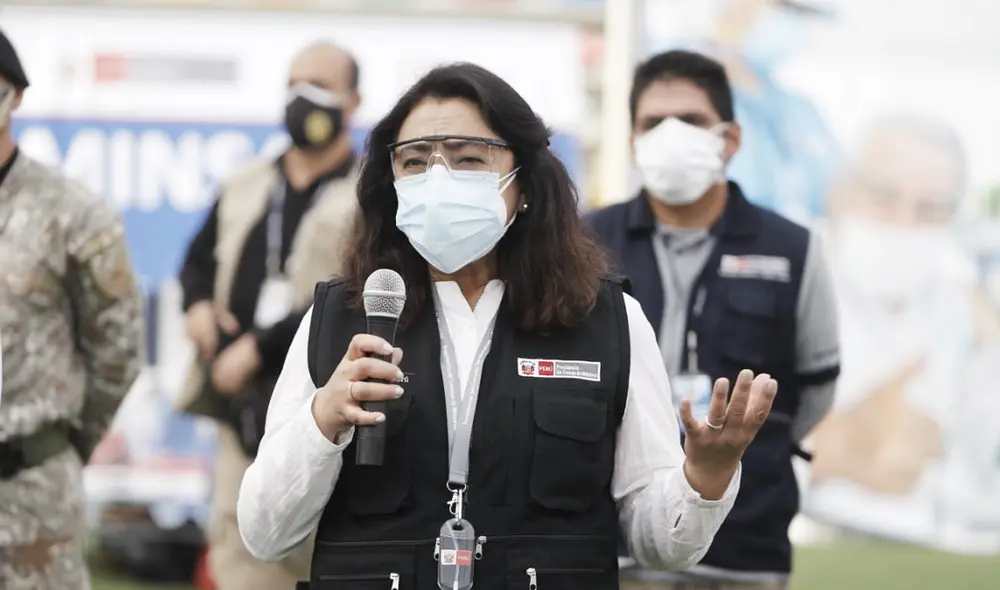 Violeta Bermúdez dijo que el Gobierno vacunará como mínimo al personal en primera línea. Foto: Antonio Melgarejo/La República