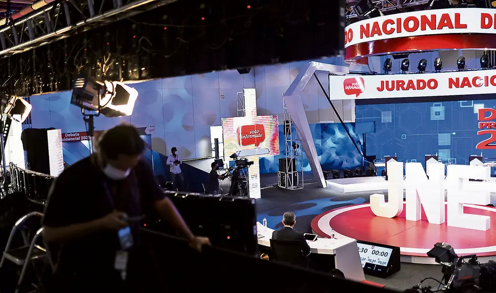 Idea. Más debates para ahondar en los planes de gobierno. Foto: Aldair Mejía / La República