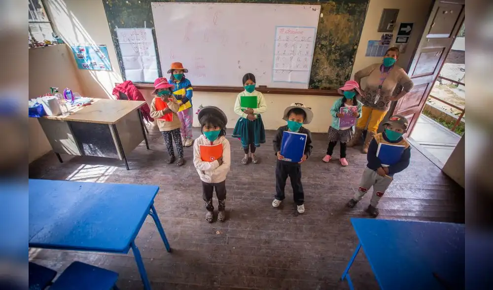 Alumnos del primer grado del colegio
40550, de Huactapa, provincia de La Unión, Arequipa.