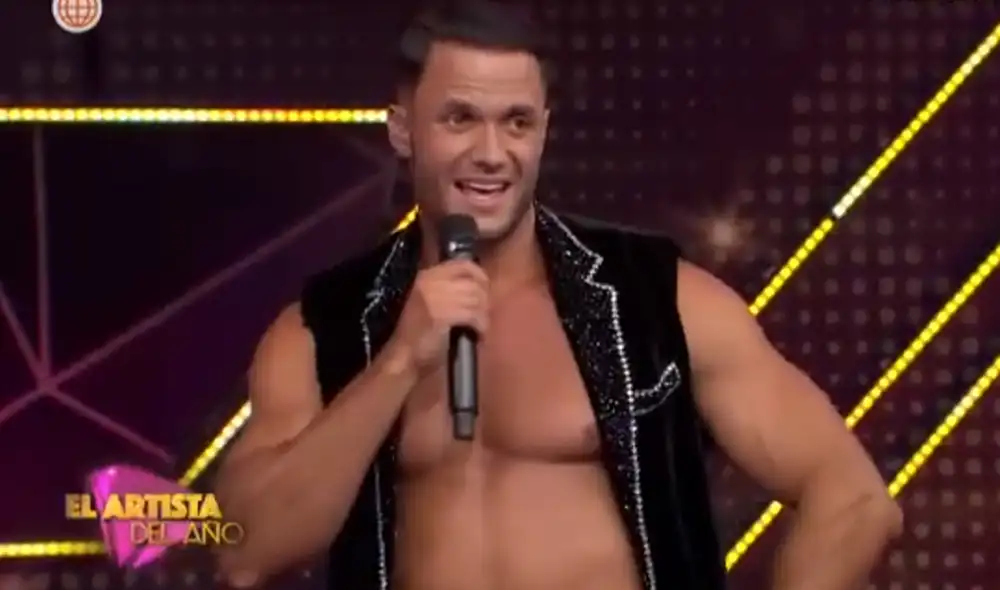 Fabio Agostini agradece a Gisela Valcárcel por convocarlo para El artista del año. Foto: captura de América TV Fabio Agostini agradece a Gisela Valcárcel por convocarlo para El artista del año. Foto: captura de América TV