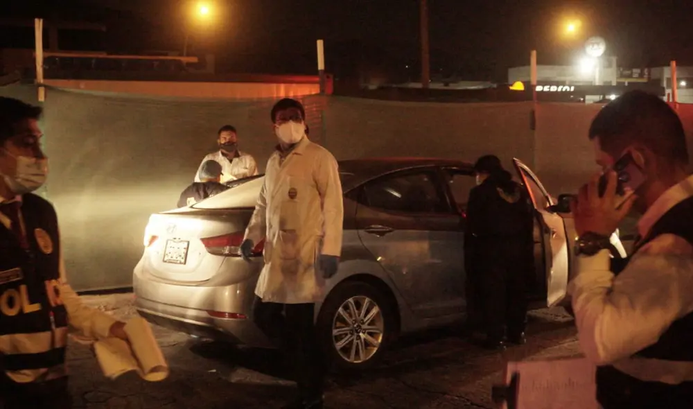 Peritos de criminalística llegaron al lugar del crimen. Foto: Joel Robles/URPI-LR Peritos de criminalística llegaron al lugar del crimen. Foto: Joel Robles/URPI-LR