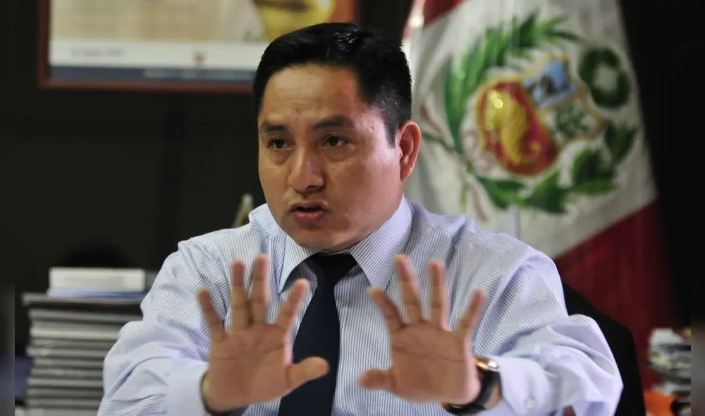 Velásquez Zavaleta intentó que un familiar suyo fuera contratado en el sistema de justicia, mediante su relación con Hinostroza y Ríos. Foto: difusión Velásquez Zavaleta intentó que un familiar suyo fuera contratado en el sistema de justicia, mediante su relación con Hinostroza y Ríos. Foto: difusión