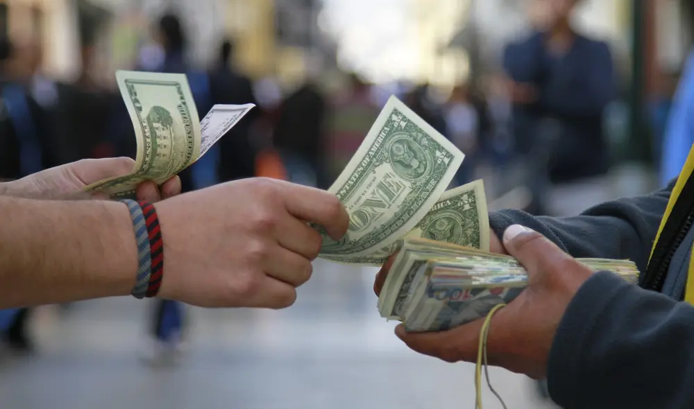 Especialistas piden que candidatos a la presidencia sean más claros con mensajes sobre la política económica del país. Foto: Gabriel Ramos Alcocer