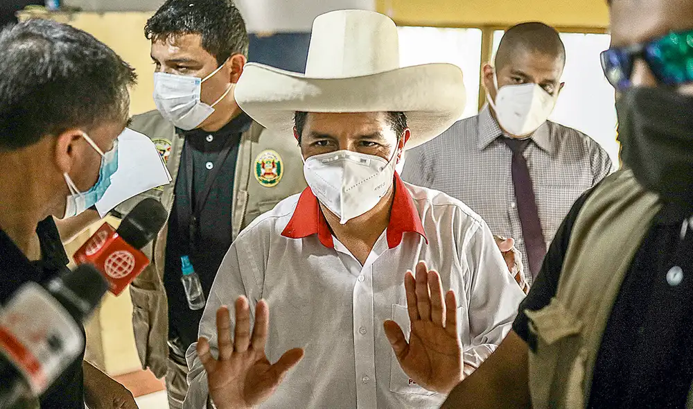 El dato. El problema no es criticar el funcionamiento institucional. Lo que debería aclarar Pedro Castillo es si su deseo válido de reforma será atendiendo las reglas democráticas. Foto: Aldair Mejía/La República