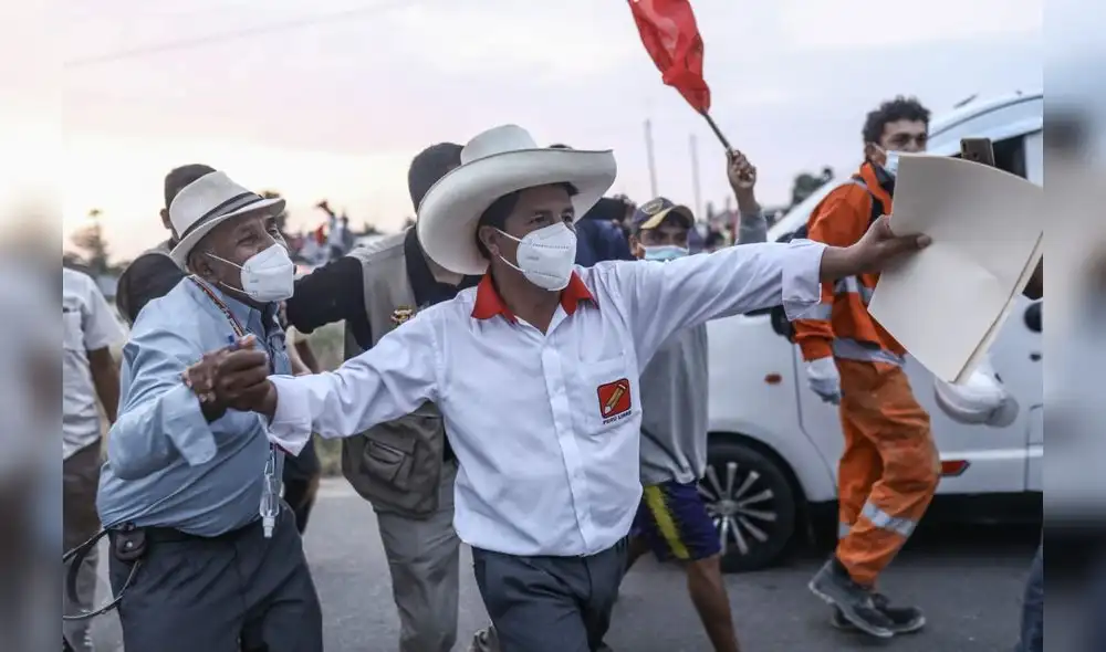 Pedro Castillo y Keiko Fujimori podrían debatir en Chota este domingo 2 de mayo. Foto: Aldair Mejía/La República Pedro Castillo y Keiko Fujimori podrían debatir en Chota este domingo 2 de mayo. Foto: Aldair Mejía/La República