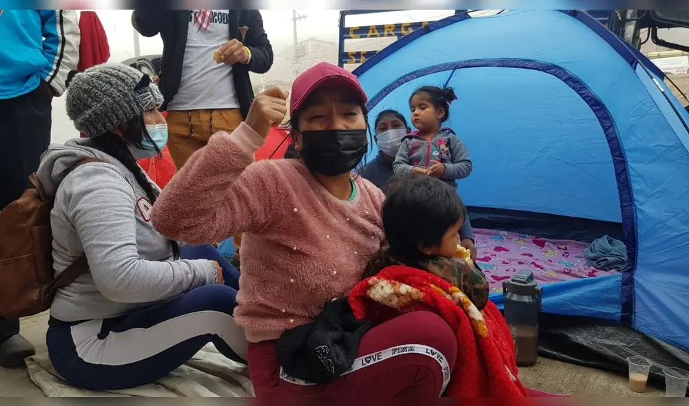 "No somos traficantes, queremos un hogar", afirma una ciudadana. Foto: Mary Luz Aranda / URPI-LR "No somos traficantes, queremos un hogar", afirma una ciudadana. Foto: Mary Luz Aranda / URPI-LR