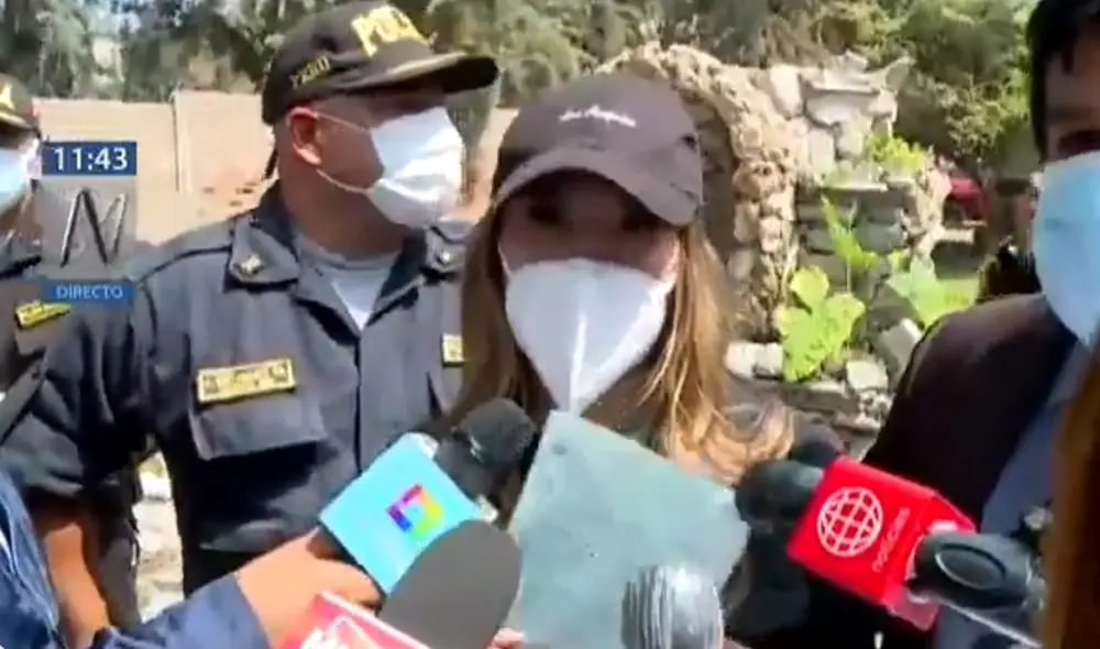 Yahaira Plasencia declarando ante la prensa en comisaría de Cieneguilla. Foto: captura de canal N