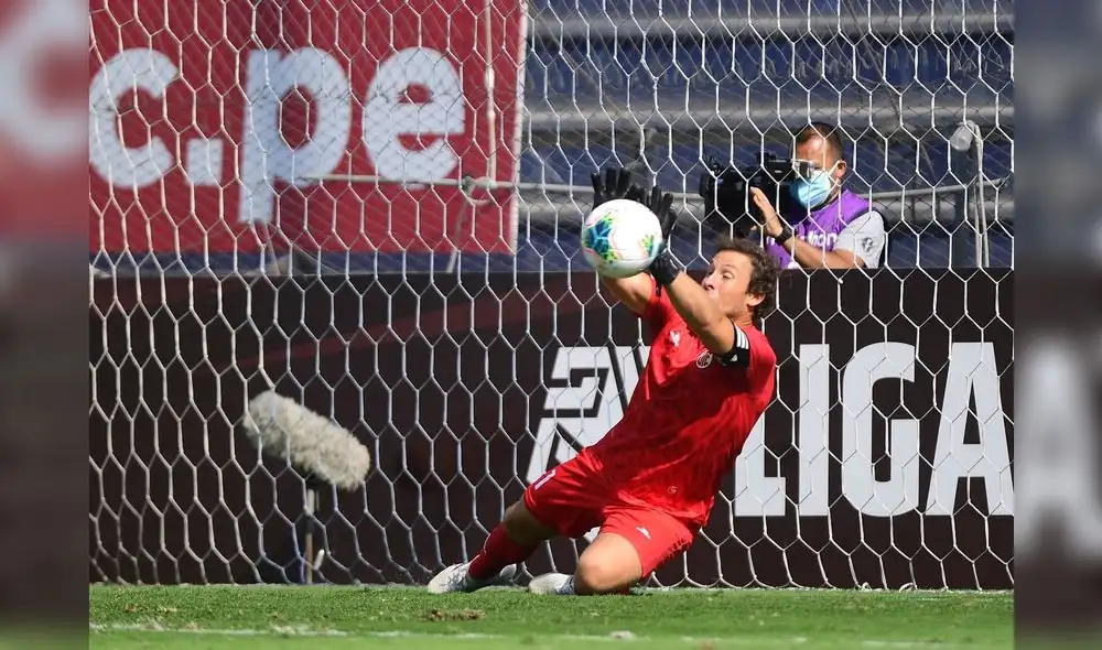 Antes de enfrentarse a los cremas, Salomón Libman, junto con sus compañeros, jugarán contra Ayacucho FC y San Martín. Foto: Liga 1
