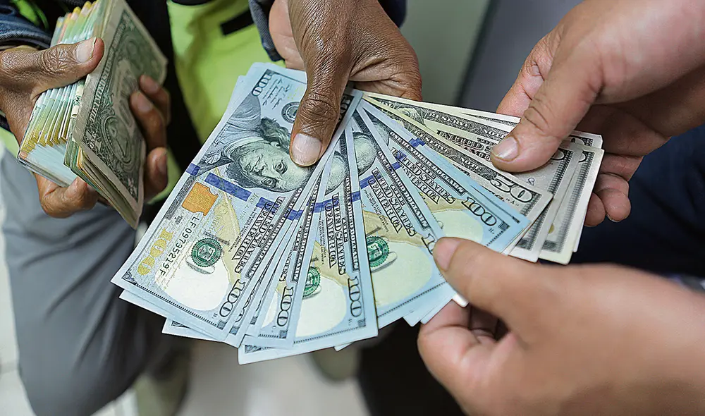 Billetes. En el último día de abril, la cotización del dólar se ubicó en S/ 3,788. Foto: archivo La República Billetes. En el último día de abril, la cotización del dólar se ubicó en S/ 3,788. Foto: archivo La República