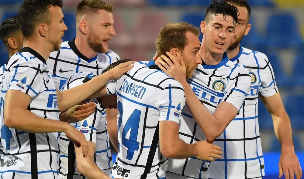 Inter derrotó 2-0 a Cronote a falta de cuatro fechas para que finalice la Serie A. Foto: EFE