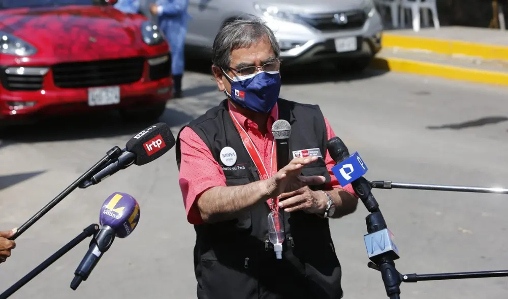 Óscar Ugarte informó que el ofrecimiento de Gamaleya es de 20 millones de vacunas para el país. Foto: Marco Cotrina/ La República