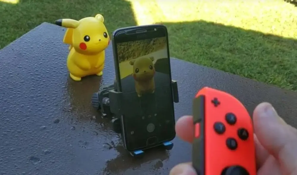 Cada uno de los mandos inalámbricos de la consola pueden funcionar como si se tratara de un control remoto. Foto: Reddit