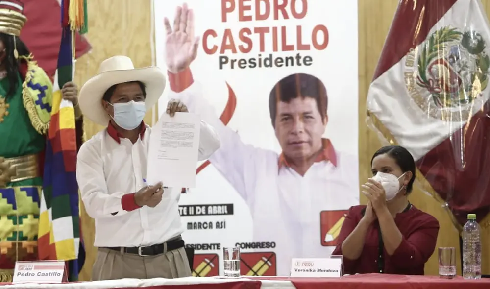 Mendoza brindó su apoyo al candidato presidencial de Perú Libre, Pedro Castillo. Foto: Antonio Melgarejo/La República