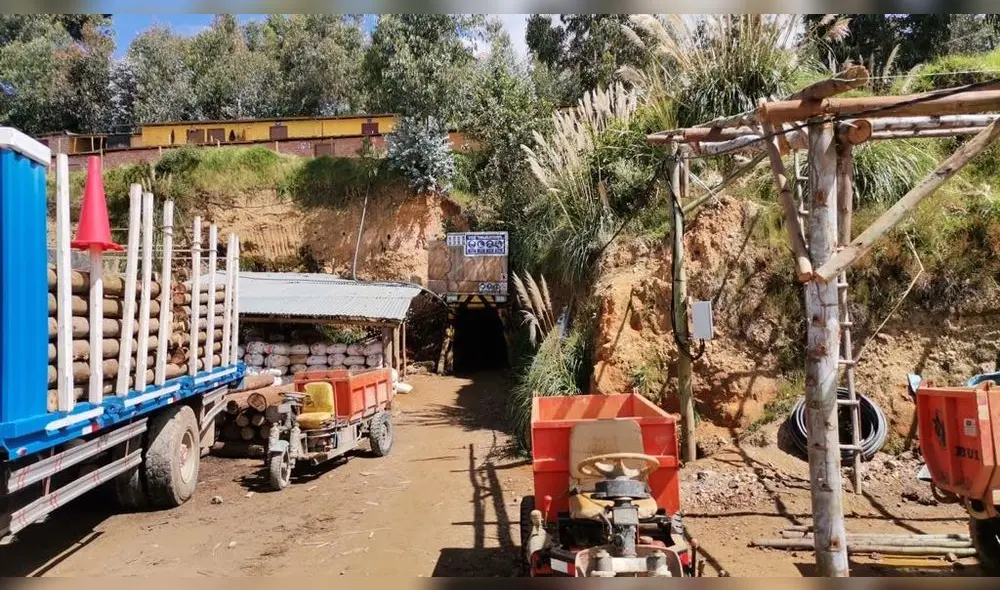 Los socavones de la minería ilegal son precarios y no ofrecen seguridad. Foto: difusión Los socavones de la minería ilegal son precarios y no ofrecen seguridad. Foto: difusión