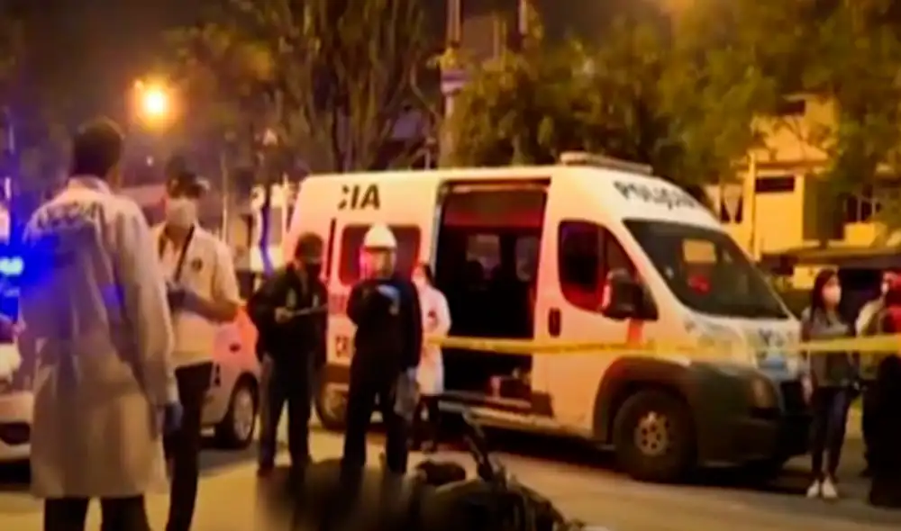 Identidad del hombre que ejecutó los disparos se mantiene en reserva. Foto: captura de América Identidad del hombre que ejecutó los disparos se mantiene en reserva. Foto: captura de América