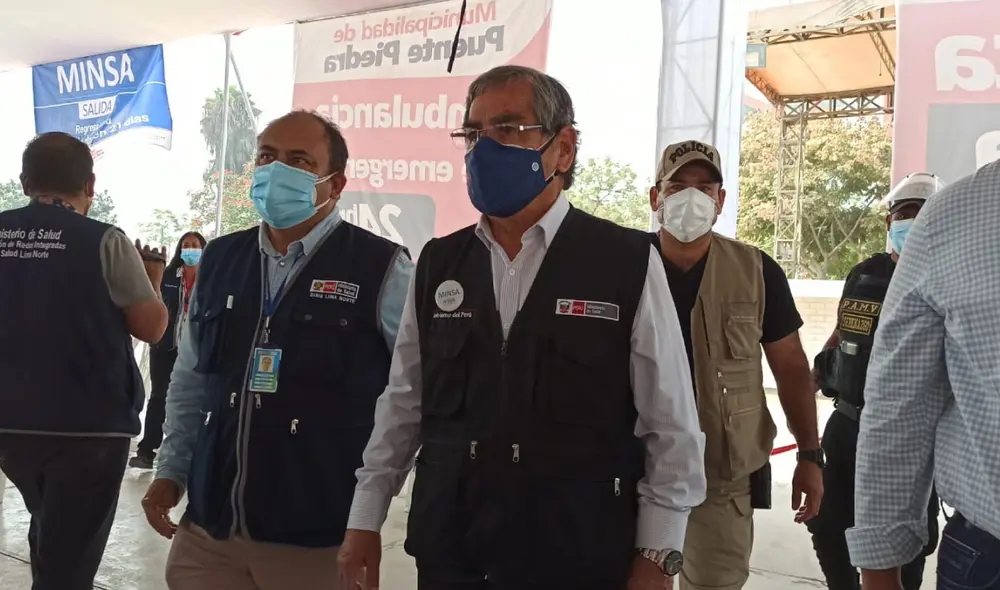 Titular del sector Salud supervisó jornada de vacunación. Foto: Gianella Aguirre/URPI-LR Titular del sector Salud supervisó jornada de vacunación. Foto: Gianella Aguirre/URPI-LR