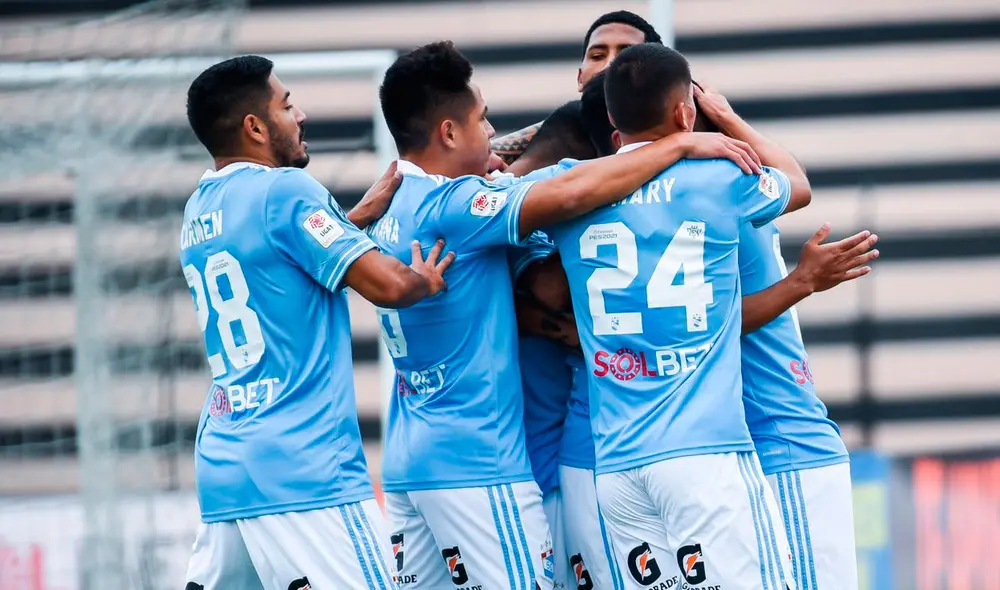 Sporting Cristal aseguró el primer lugar del Grupo B de la Fase 1 tras superar 2-1 a Cusco FC. Foto: ESPN Sporting Cristal aseguró el primer lugar del Grupo B de la Fase 1 tras superar 2-1 a Cusco FC. Foto: ESPN