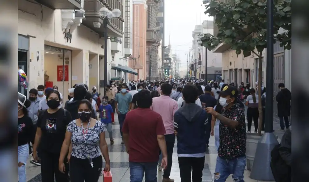 Aglomeraciones por el Día de la Madre. Foto: Carlos Félix/La República Aglomeraciones por el Día de la Madre. Foto: Carlos Félix/La República