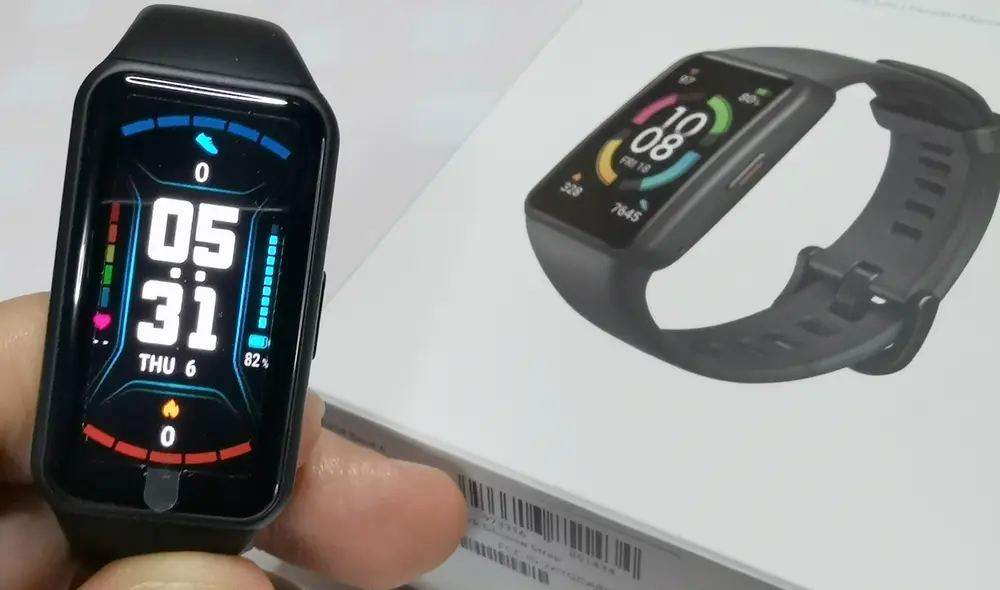 La nueva pulsera de Honor está disponible en tres diferentes colores. Foto: Juan José López / La República