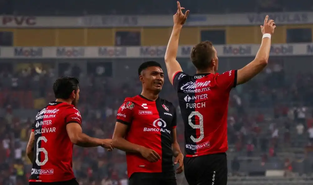 Atlas dio la sorpresa de la fecha al eliminar al Tigres en el repechaje del Torneo Guardianes de la Liga MX. Foto: Twitter La Afición Atlas dio la sorpresa de la fecha al eliminar al Tigres en el repechaje del Torneo Guardianes de la Liga MX. Foto: Twitter La Afición