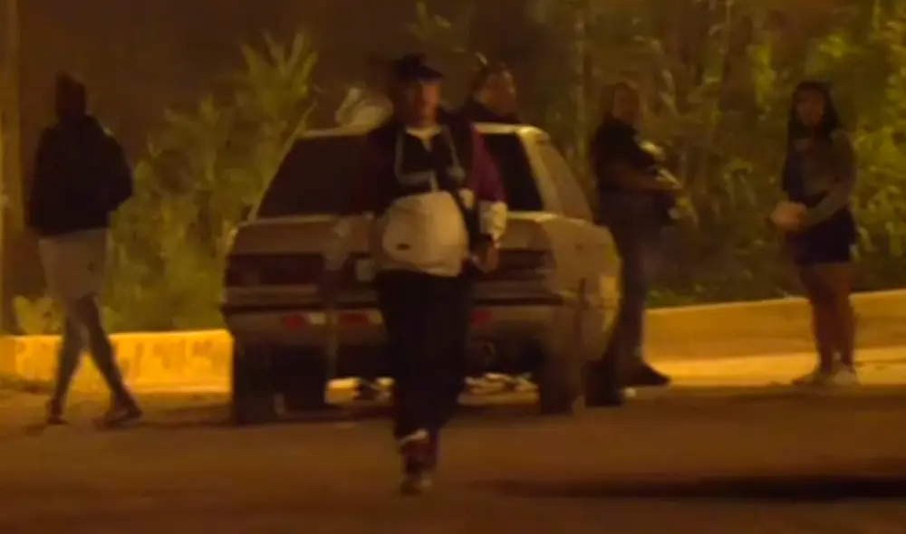 El victimario no llegó a ser intervenido y se retiró del lugar sin destino conocido. Foto: captura América Noticias