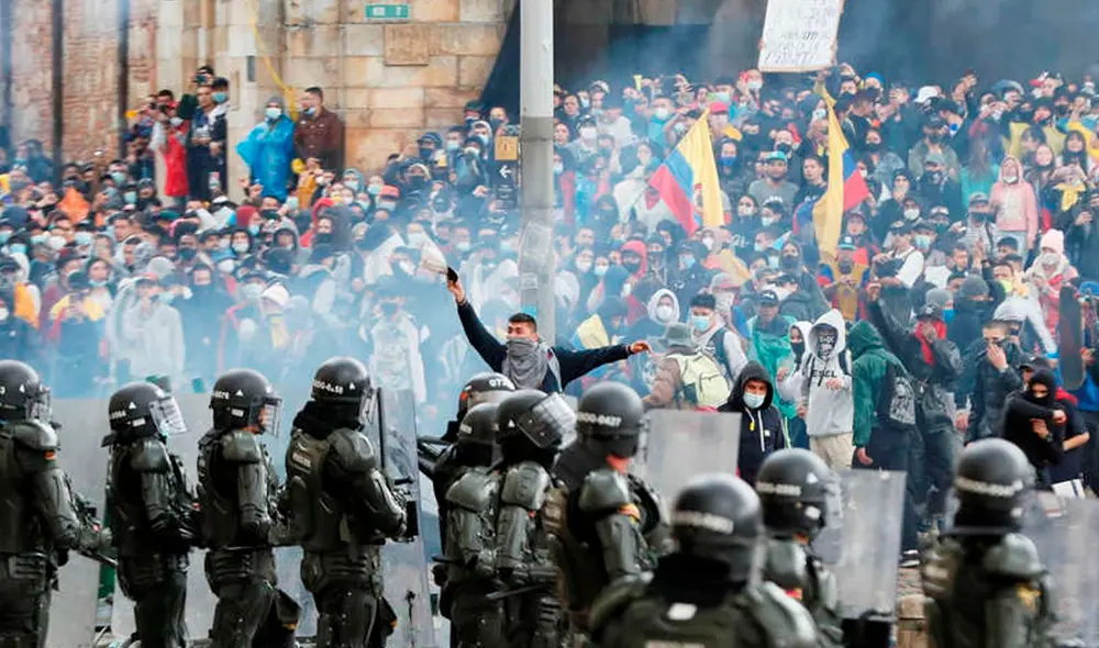 Organizaciones civiles e internacionales piden a las autoridades acelerar su búsqueda dadas las denuncias por abusos que recaen sobre la fuerza pública. Foto: EFE Organizaciones civiles e internacionales piden a las autoridades acelerar su búsqueda dadas las denuncias por abusos que recaen sobre la fuerza pública. Foto: EFE