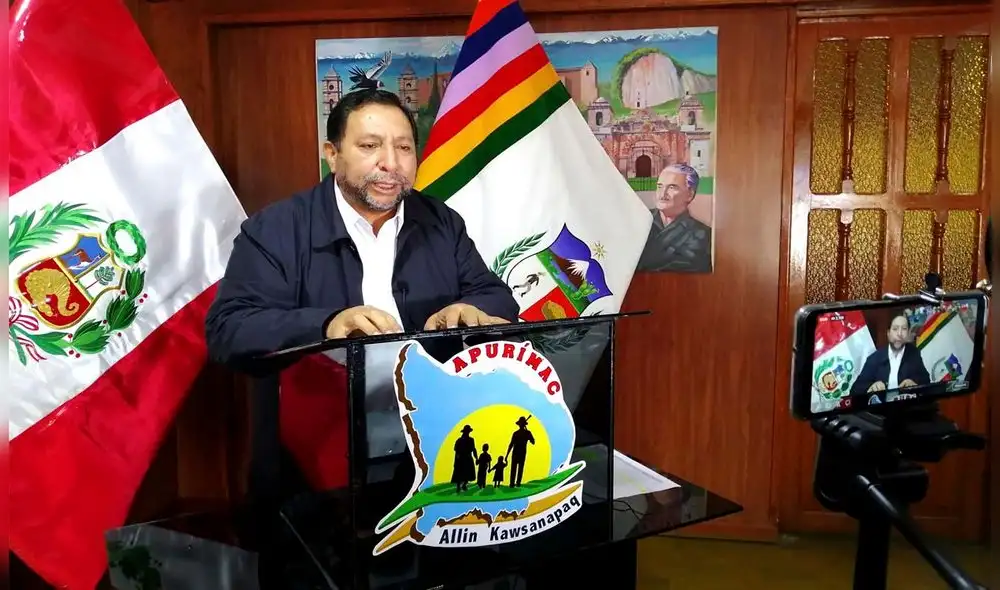 Gobernador se tomó prueba antígena este 7 de mayo. Foto: GORE Apurímac Gobernador se tomó prueba antígena este 7 de mayo. Foto: GORE Apurímac