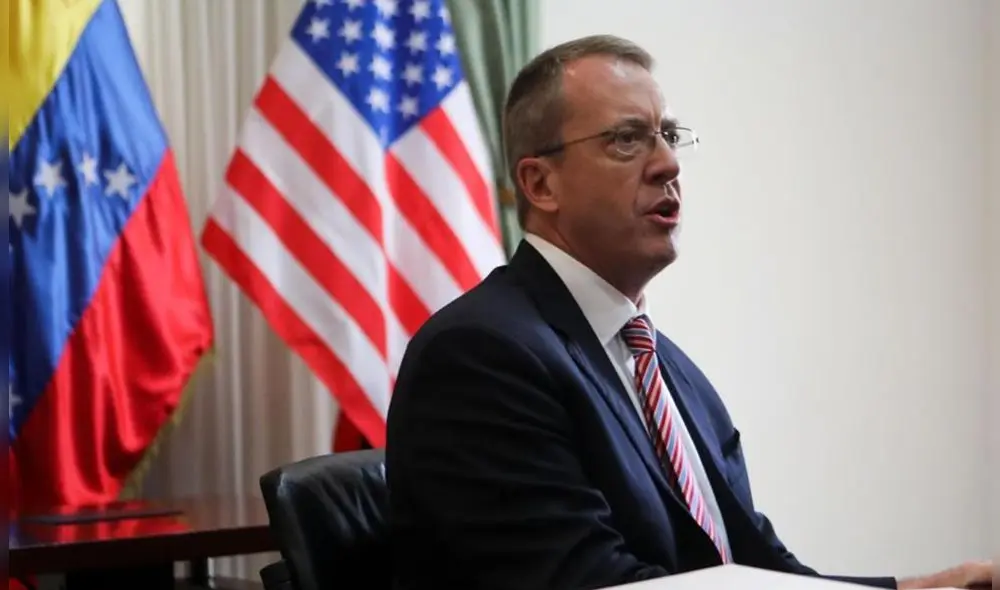 El embajador estadounidense advirtió que su país estará atento al cumplimiento de las medidas que propone Guaidó al Gobierno de Venezuela. Foto: EFE El embajador estadounidense advirtió que su país estará atento al cumplimiento de las medidas que propone Guaidó al Gobierno de Venezuela. Foto: EFE