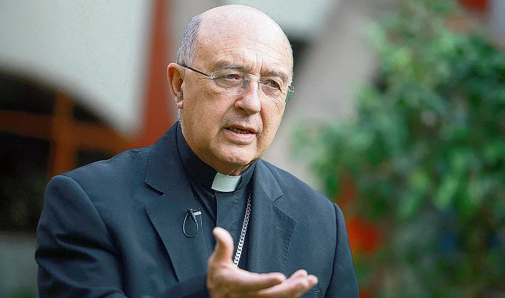 Acordado. El cardenal Barreto informa que el lunes 17 a las 11 a.m. se realizará la ceremonia para que los candidatos juren de forma solemne ante el país. Foto: La República Acordado. El cardenal Barreto informa que el lunes 17 a las 11 a.m. se realizará la ceremonia para que los candidatos juren de forma solemne ante el país. Foto: La República