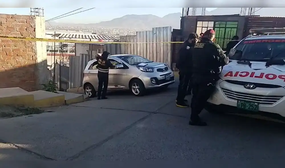 Policía logró interceptar a los delincuentes tras una persecución por varios minutos. Foto: captura video