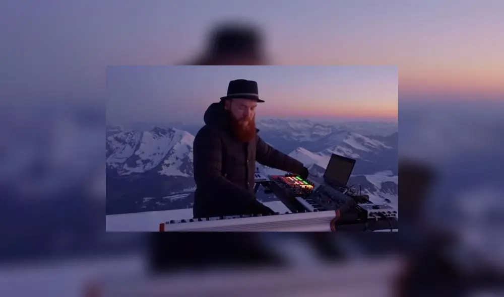 Teho declaró que olvidó el temor que tiene a las alturas cuando empezó a usar el controlador. Foto: captura de YouTube Teho declaró que olvidó el temor que tiene a las alturas cuando empezó a usar el controlador. Foto: captura de YouTube