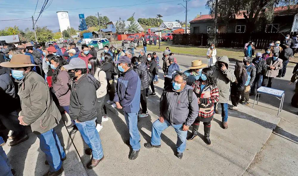 Normalidad. Con el cumplimiento de las medidas sanitarias se llevaron a cabo los comicios. Foto: AFP