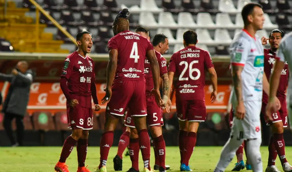 Saprissa cortó racha de victorias de su clásico rival. Foto: Twitter @SaprissaOficial Saprissa cortó racha de victorias de su clásico rival. Foto: Twitter @SaprissaOficial