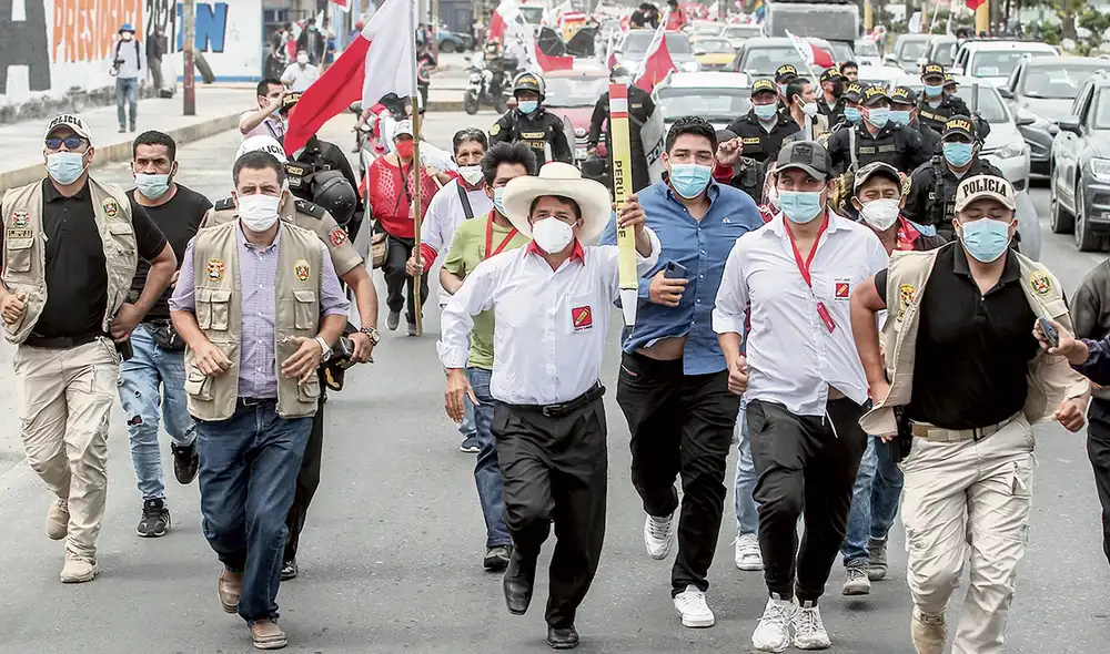 El dato. El profesor Pedro Castillo también anunció que este martes presentará de forma oficial su plan de gobierno. Foto: Aldair Mejía/La República