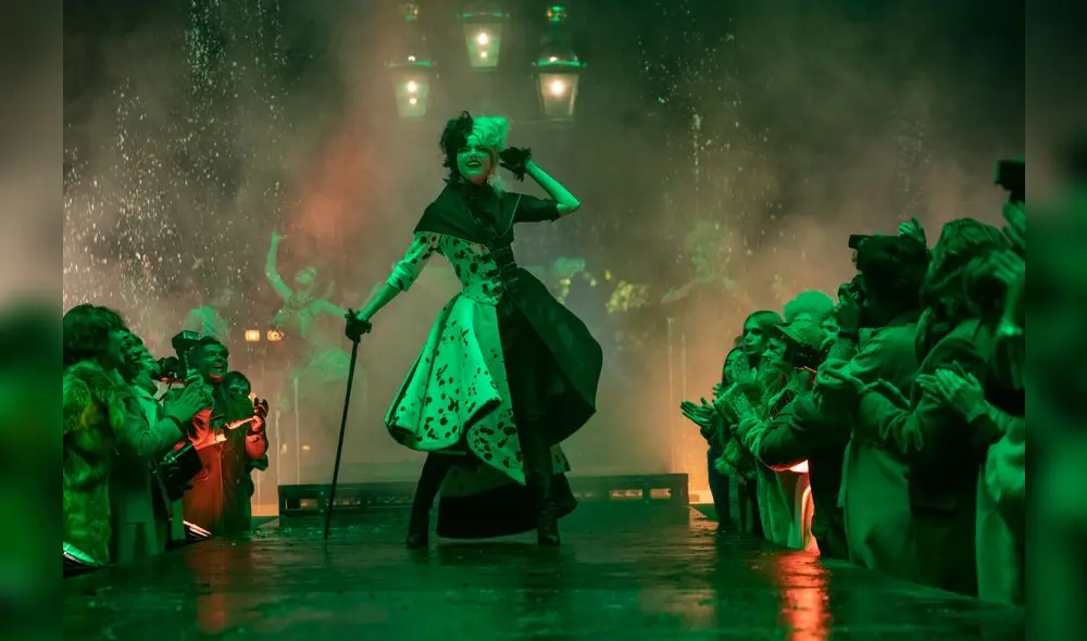 Sus primeros coqueteos con el look de Cruella (Foto: Disney)