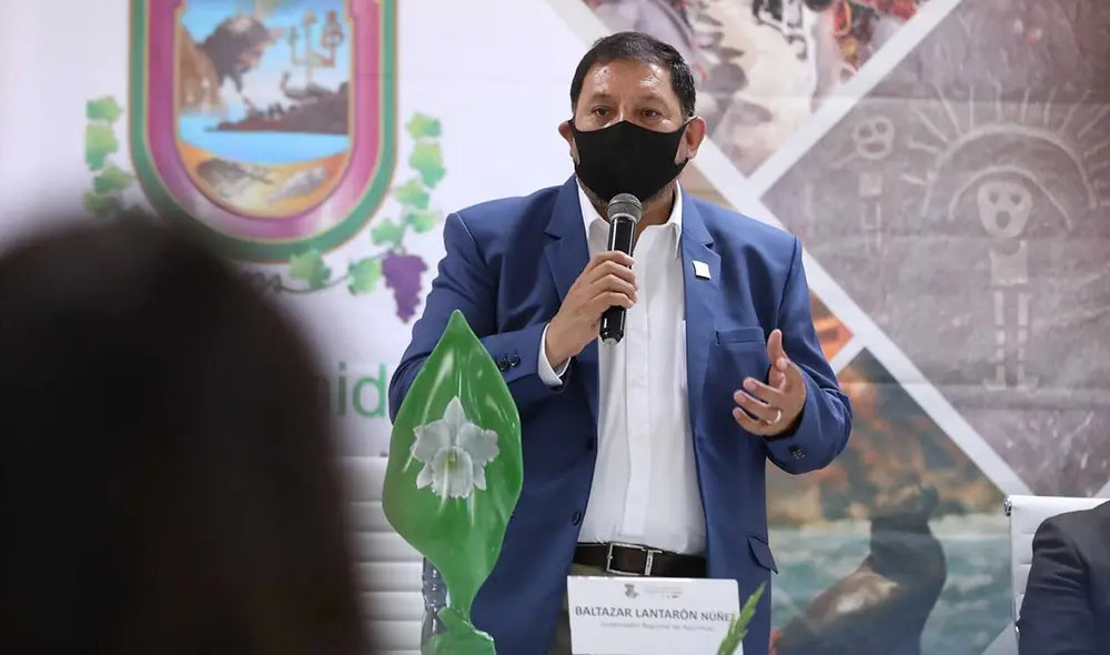 Gobernador recibe atención en hospital de EsSalud en Lima. Foto: Facebook/Gobierno Regional de Apurímac