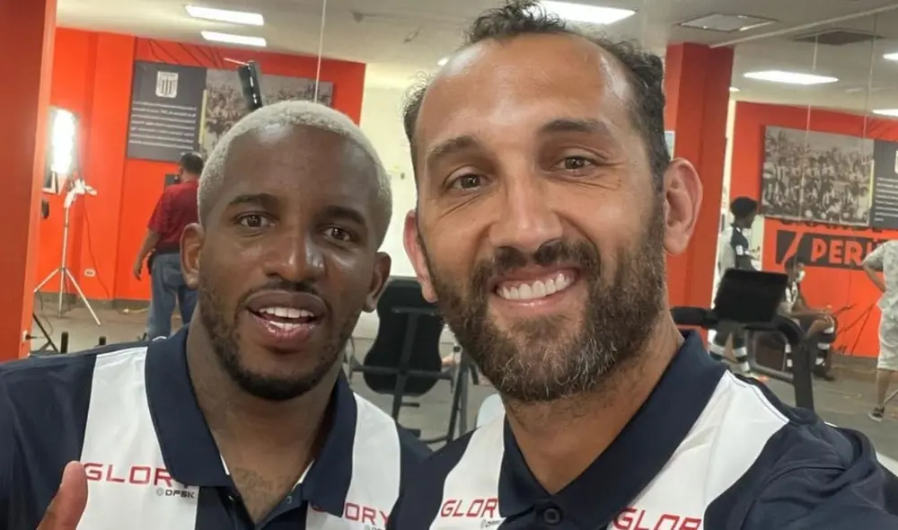 Jefferson Farfán y Hernán Barcos fueron titulares en los últimos dos partidos de Alianza Lima. Foto: AL Jefferson Farfán y Hernán Barcos fueron titulares en los últimos dos partidos de Alianza Lima. Foto: AL