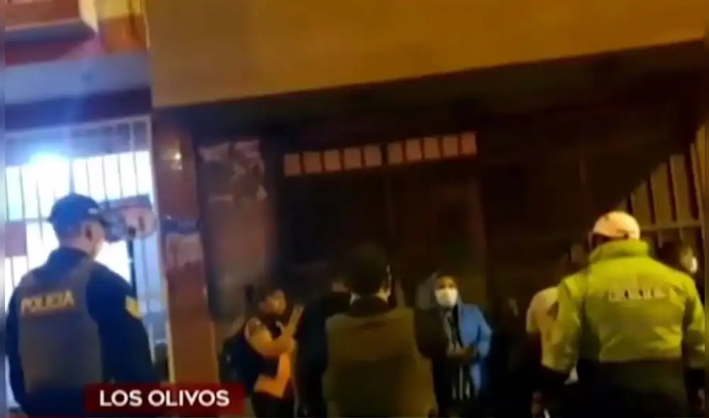 Al propietario se le aplicó también la multa por no contar con licencia de funcionamiento. Foto: captura de pantalla Américca Noticias