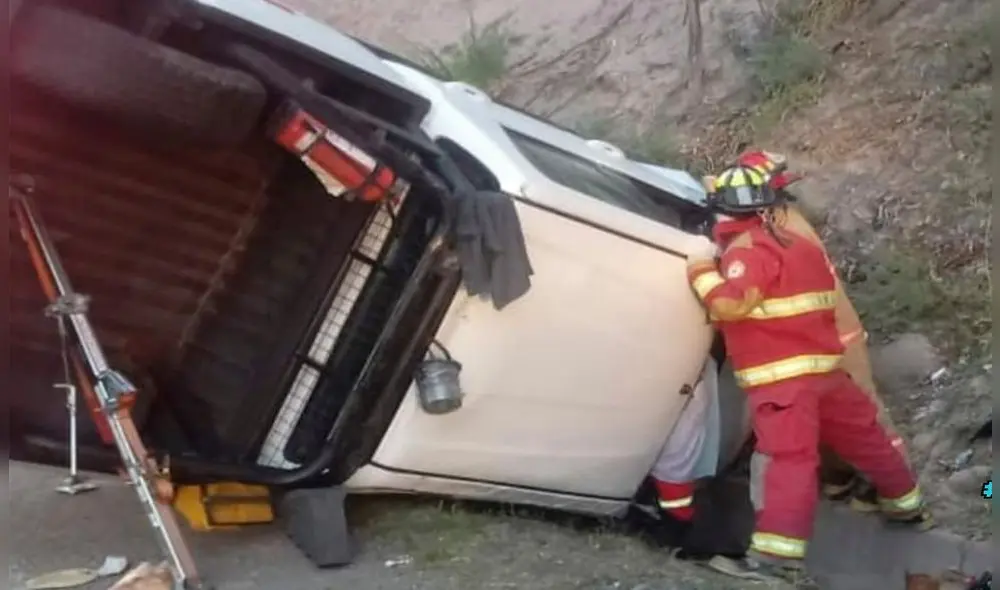 Aún se desconocen las causas del accidente de tránsito. Foto: Noticias de Ica Aún se desconocen las causas del accidente de tránsito. Foto: Noticias de Ica