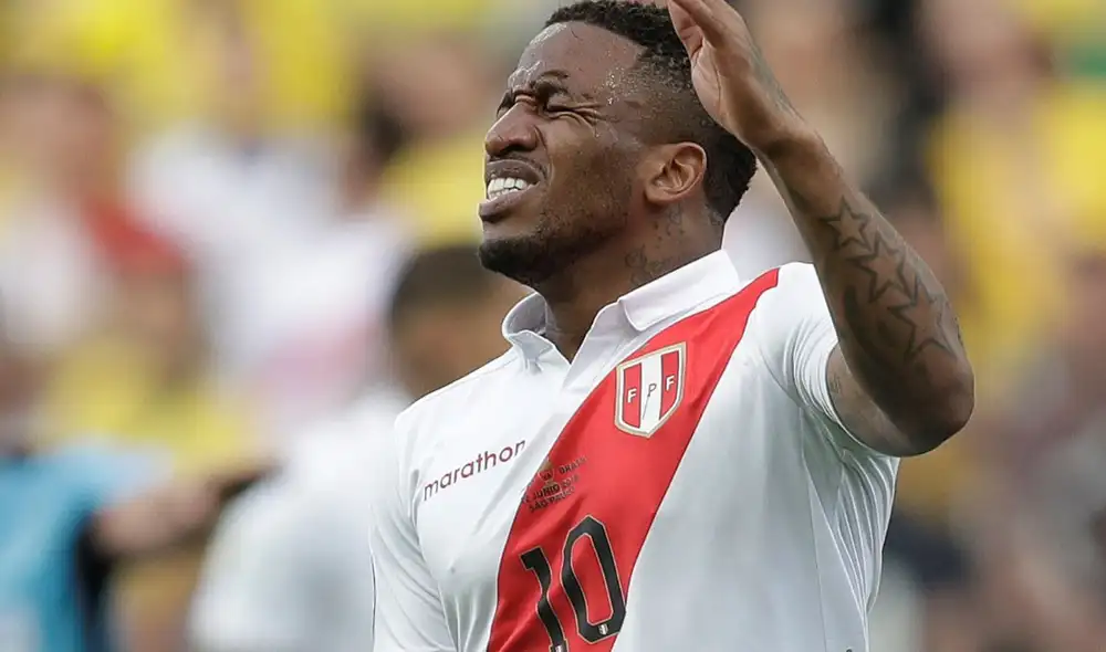 Jefferson Farfán fue operado de una de sus rodillas a finales del 2020. Foto: EFE. Jefferson Farfán fue operado de una de sus rodillas a finales del 2020. Foto: EFE.