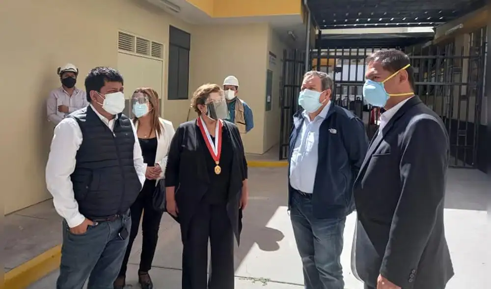 Congresistas supervisaron Hospital COVID-19 Honorio Delgado. Foto: Geresa Congresistas supervisaron Hospital COVID-19 Honorio Delgado. Foto: Geresa