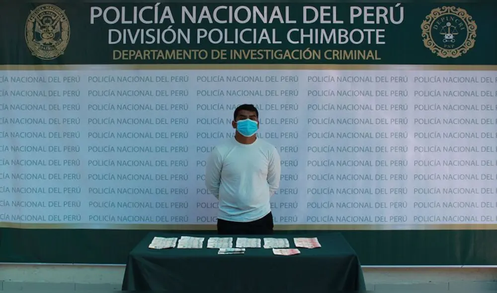 Asalto se cometió en servicentro de Nuevo Chimbote, el pasado lunes 17 de mayo. Foto: Radio rsd Asalto se cometió en servicentro de Nuevo Chimbote, el pasado lunes 17 de mayo. Foto: Radio rsd