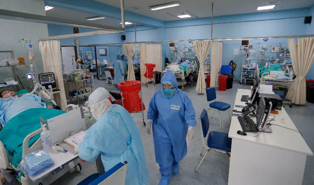 Ante una posible llegada de la tercera ola, el Minsa publicó este D.U. 047-2021. Foto: EFE Ante una posible llegada de la tercera ola, el Minsa publicó este D.U. 047-2021. Foto: EFE