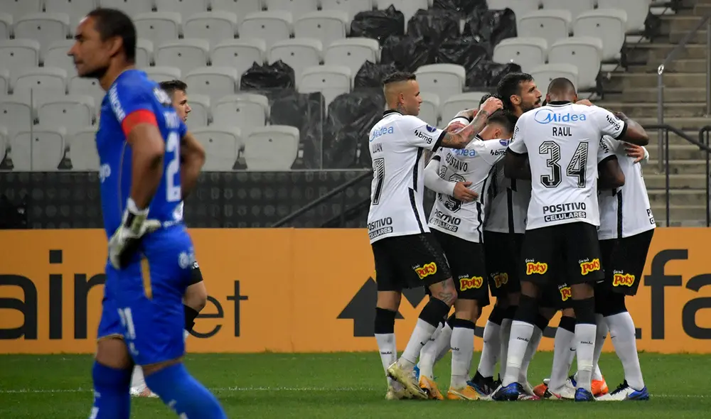 Sport Huancayo perdió fuera de casa contra Corinthians en la Copa Sudamericana 2021. Foto: AFP