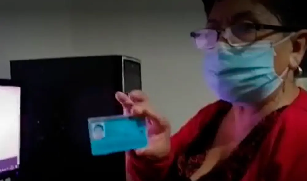 Otro de los extraños hechos de este caso fue la asignación de un local de vacunación ubicado a 20 kilómetros de su vivienda. Foto: captura América Noticias Otro de los extraños hechos de este caso fue la asignación de un local de vacunación ubicado a 20 kilómetros de su vivienda. Foto: captura América Noticias